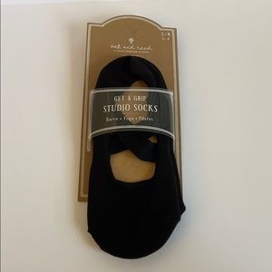 Oak and Reed Get a Grip Studio Socks
